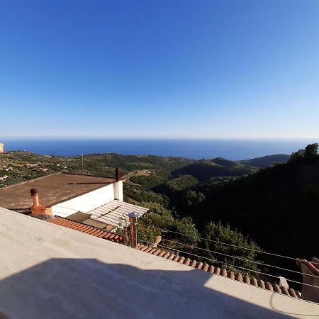 بولّيكا Carmineholidayhouse المظهر الخارجي الصورة